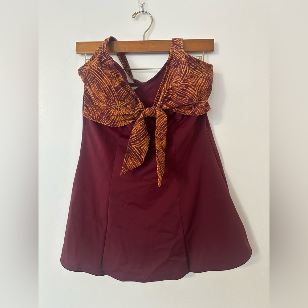 Beach Scene Swim Dress One Piece Size 12 Burgundy Tie Front